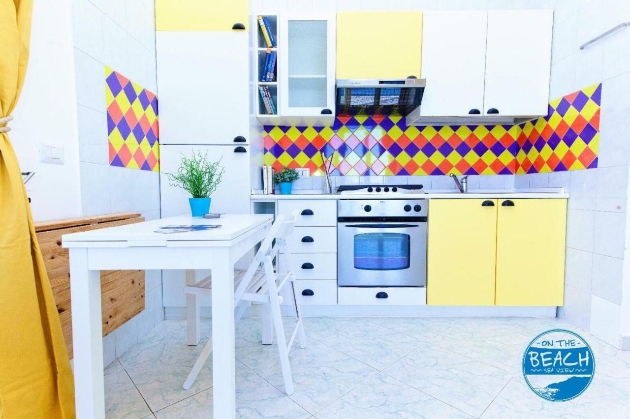 On The Beach Sea-View&Kitchen In Room Salerno Dış mekan fotoğraf